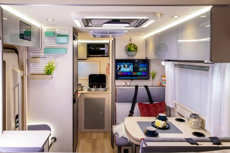 明天開展，在沈陽看自由炮房車好時機(jī)