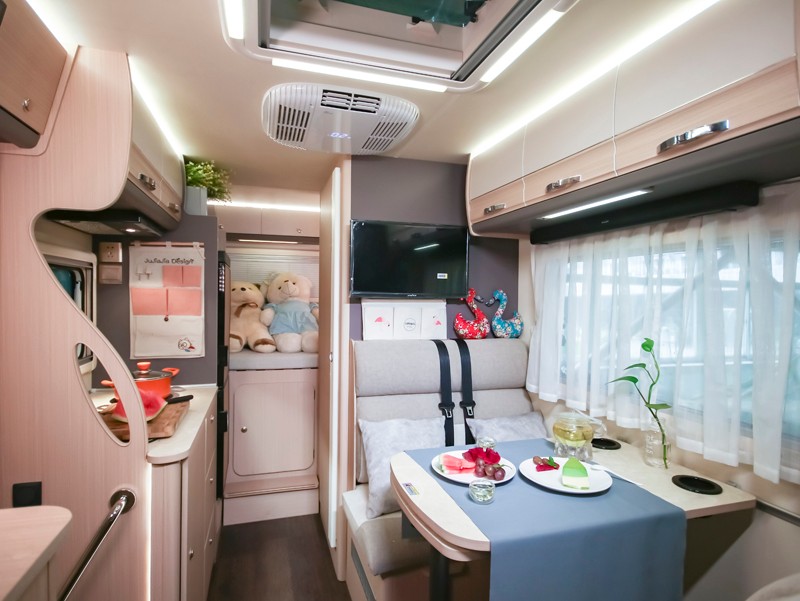 藍牌C本能開，30萬以內的房車推薦